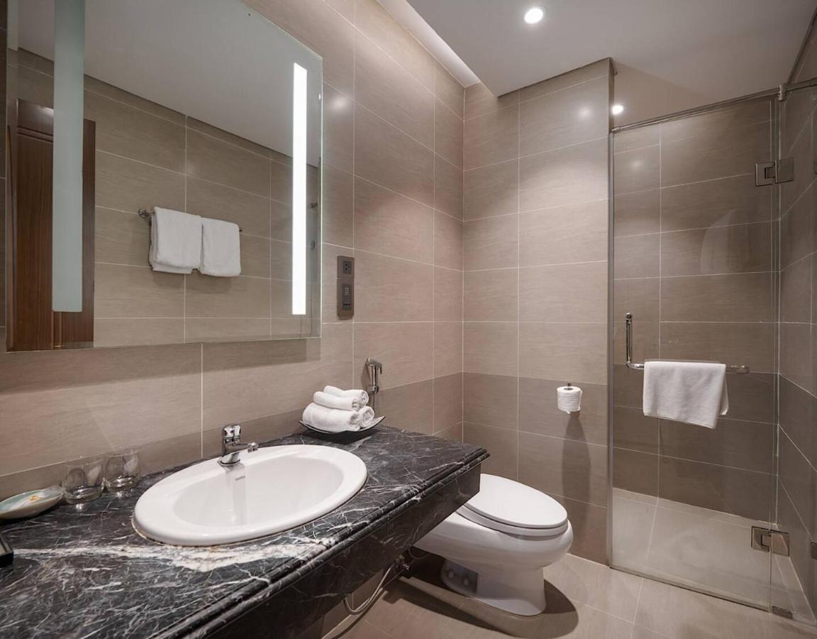 Luxury Apartment - Rooftop Swimming Pool - Beach Front - Hinata Apartment Da Nang Eksteriør bilde