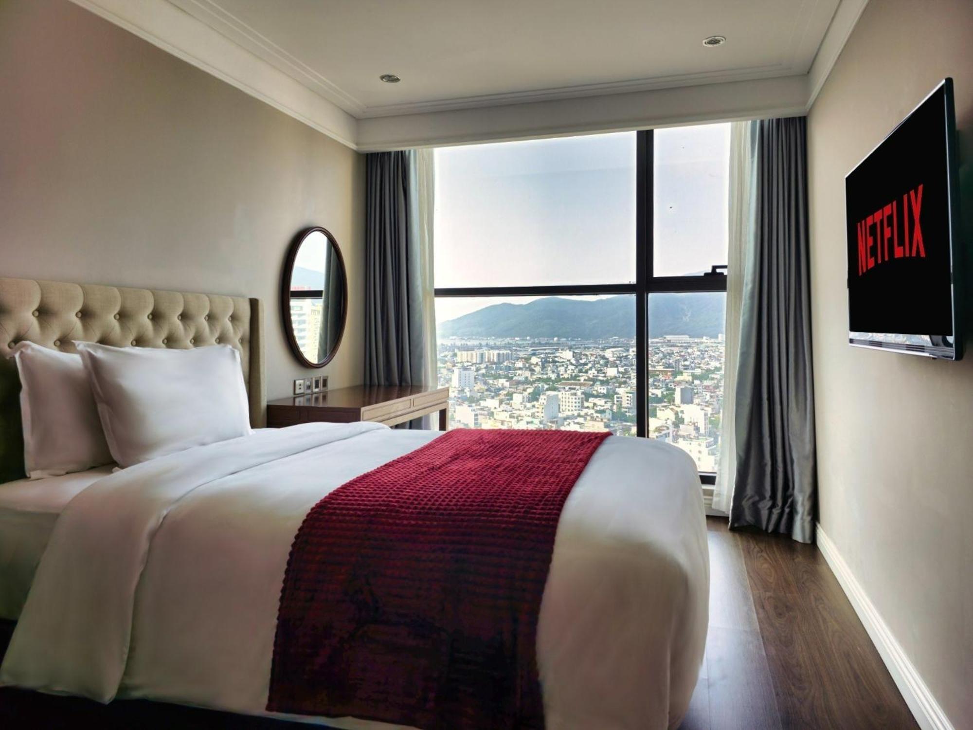 Luxury Apartment - Rooftop Swimming Pool - Beach Front - Hinata Apartment Da Nang Eksteriør bilde
