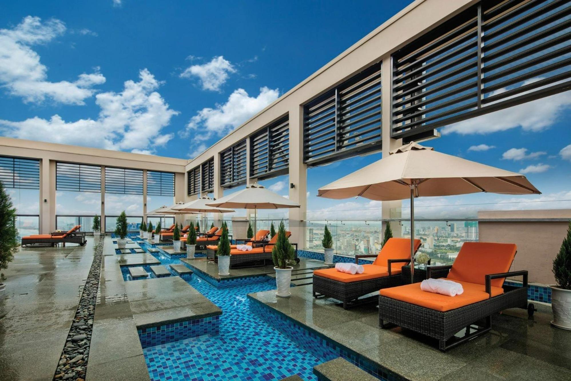 Luxury Apartment - Rooftop Swimming Pool - Beach Front - Hinata Apartment Da Nang Eksteriør bilde